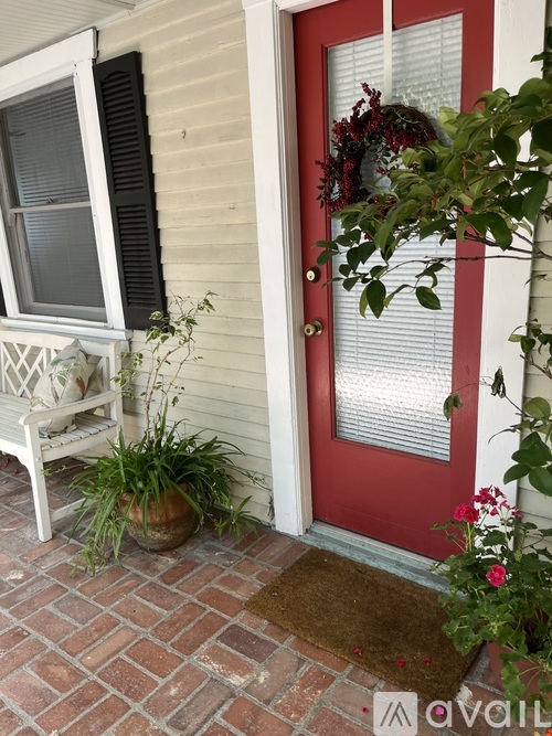 1215 Orange Grove Avenue 1 Single Family Home for Rent - Photo gallery 2