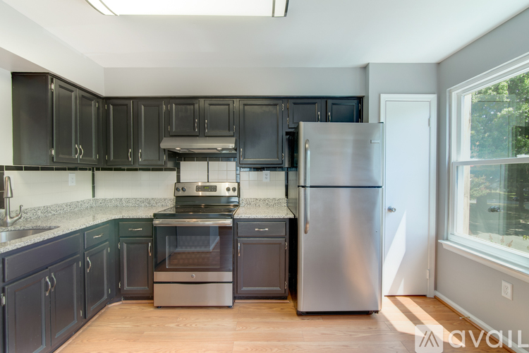 18870 McFarlin Dr 3 Beds Townhouse for Rent - Photo gallery 5