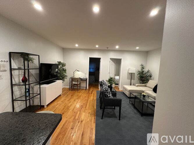 209 Clinton Street 3 Beds Single Family Home for Rent - Photo gallery 2