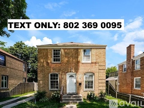 2412 Webster St 3 Beds Apartment for Rent