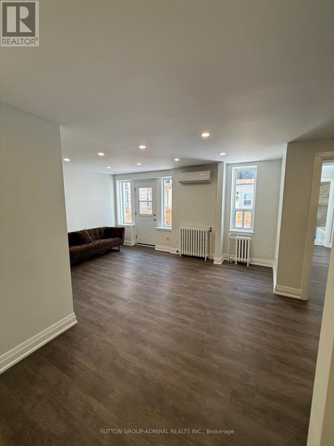 102 - 699 EGLINTON AVENUE W 2 Beds Apartment for Rent