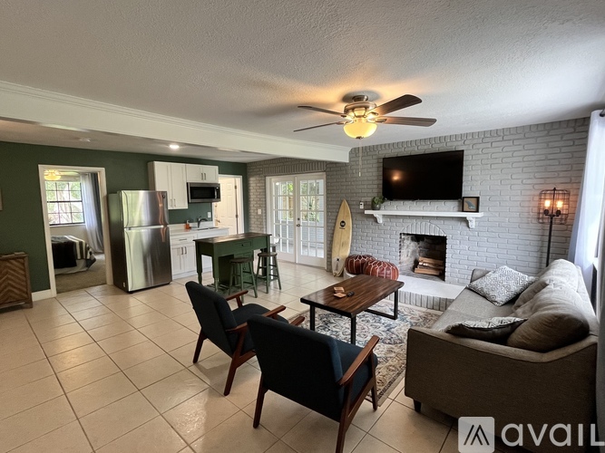5870 North Courtenay Parkway 1 Apartment for Rent - Photo gallery 3