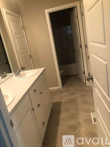 908 Baker Heights Loop 4 Beds Single Family Home for Rent - Photo gallery 5