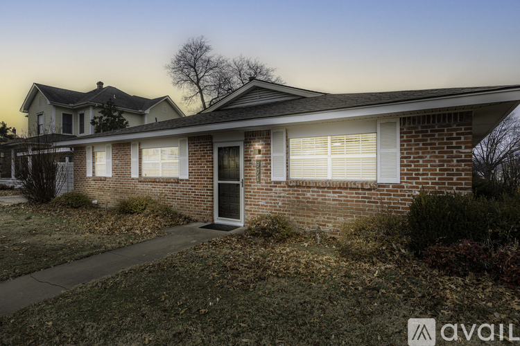 9th Street Quadplex 2 Beds Apartment for Rent - Photo gallery 1
