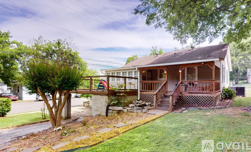 Swanson Blvd 2 Beds Single Family Home for Rent - Photo gallery 3