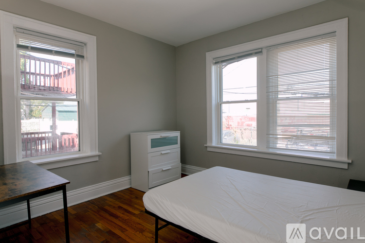 908 Eastgate Ave 2 Beds Apartment for Rent - Photo gallery 5