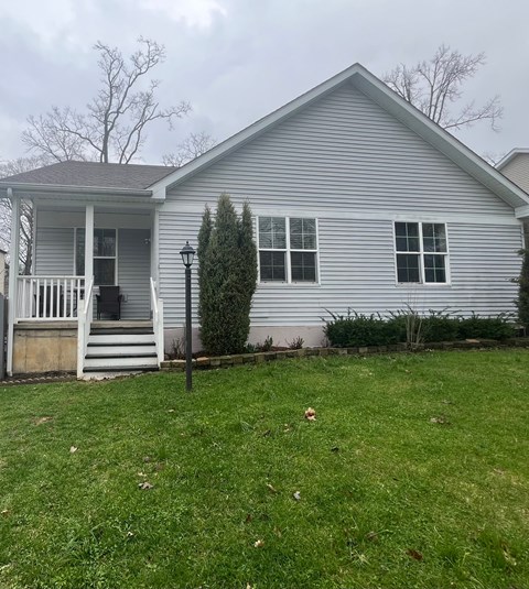 454 College Avenue 3 Beds Apartment for Rent