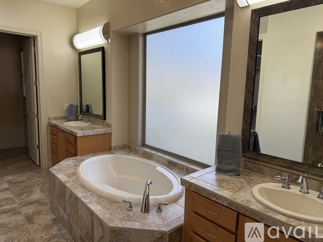 65992 East Catalina Hills Drive 2 Beds Single Family Home for Rent - Photo gallery 3