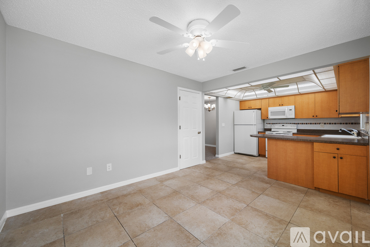 7077 Versailles 2 Beds Condo for Rent - Photo gallery 5