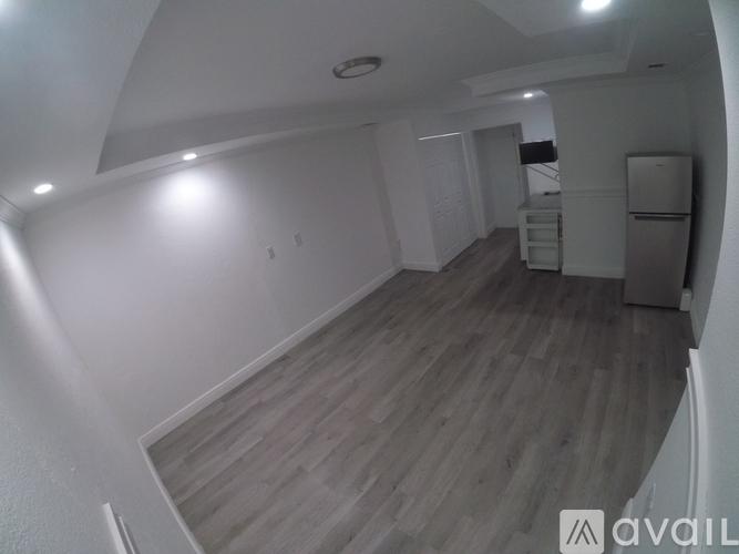 10469 SW 216th St 1 Apartment for Rent - Photo gallery 3