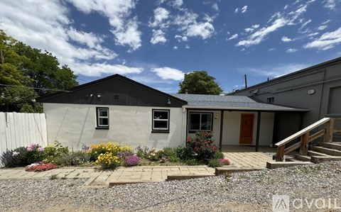 5887 West 38Th Avenue 2 Beds Apartment for Rent