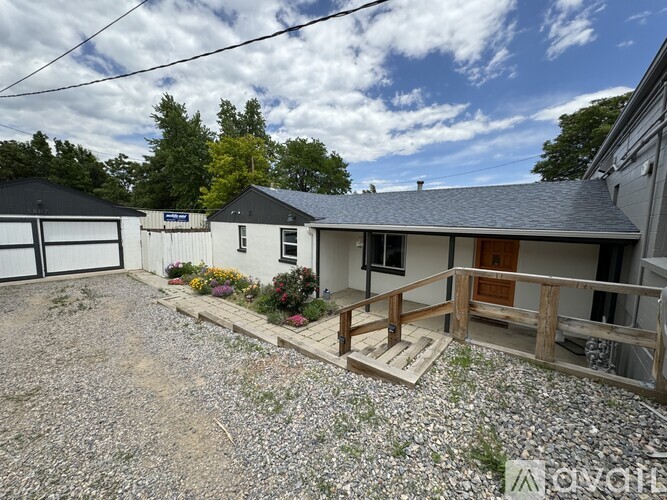 5887 West 38th Avenue 2 Beds Single Family Home for Rent - Photo gallery 2