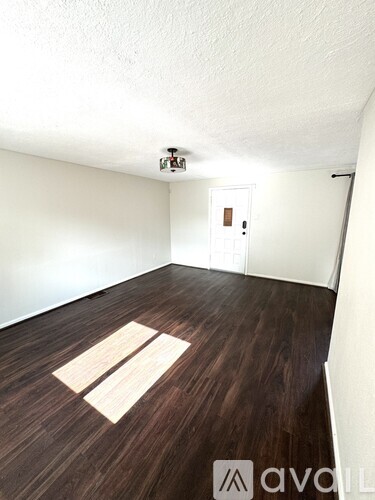 5887 West 38th Avenue 2 Beds Single Family Home for Rent - Photo gallery 5