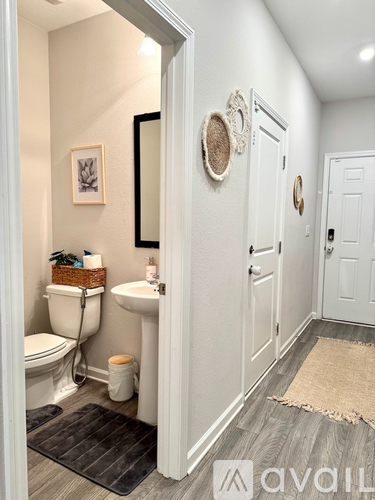8121 Cheryl Ann Lane 3 Beds Townhouse for Rent - Photo gallery 3