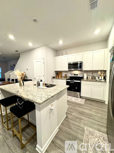 8121 Cheryl Ann Lane 3 Beds Townhouse for Rent - Photo gallery 4