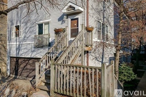 1615 S Newberry Ave 2 Beds Apartment for Rent