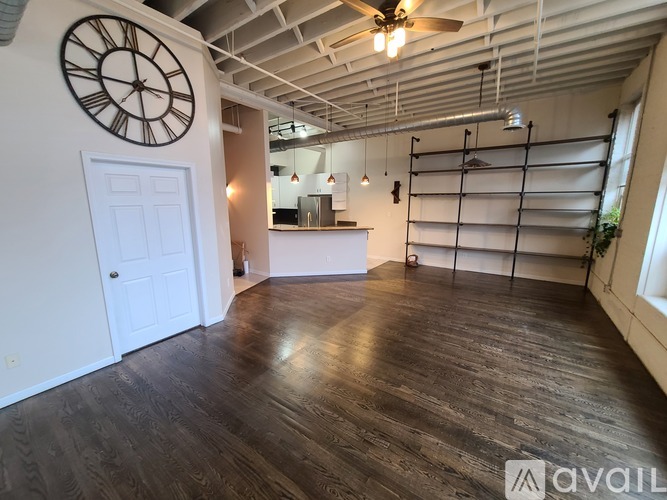 100 South Huron Street 2 Beds Condo for Rent - Photo gallery 3