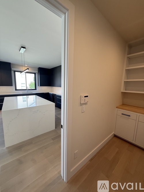 124 Nelson Ave 5 Beds Townhouse for Rent - Photo gallery 3