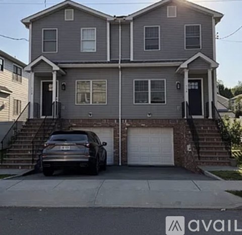 114 Crotona Ave 3 Beds Apartment for Rent