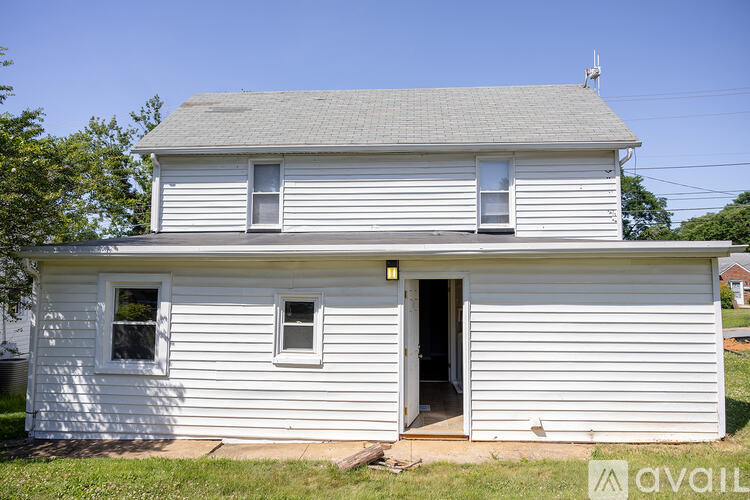 263 Bell St 3 Beds Single Family Home for Rent - Photo gallery 3