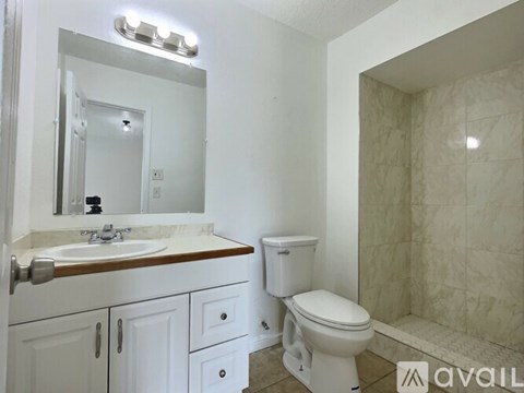 1543 E 66Th Pl 3 Beds Apartment for Rent