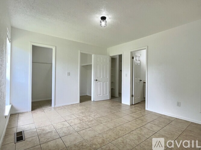 1543 E 66th Pl 3 Beds Single Family Home for Rent - Photo gallery 5