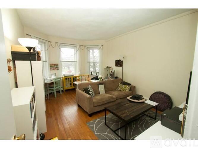 1840 Commonwealth Ave 1 Apartment for Rent - Photo gallery 1