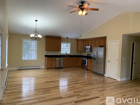 3 Garey Mill Road 3 Beds Apartment for Rent