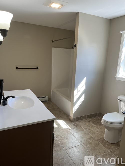 3 Garey Mill Road 3 Beds Apartment for Rent - Photo gallery 4