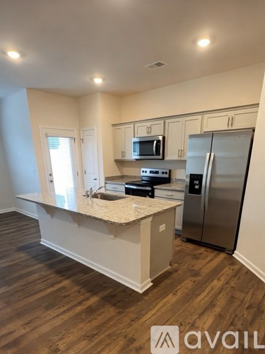 53 Sunriff CT 3 Beds Townhouse for Rent - Photo gallery 5
