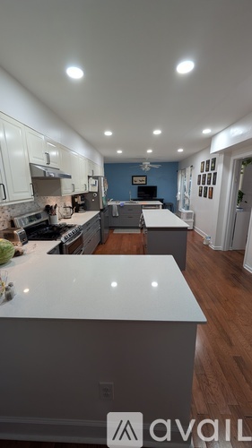 2078 Clairmeade Valley Road Northeast 3 Beds Condo for Rent - Photo gallery 4