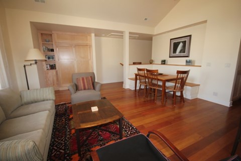 1407 Floral Park Lane 3 Beds Apartment for Rent