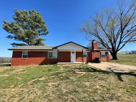 22565 Gaddy Road 3 Beds Apartment for Rent