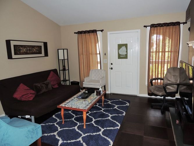 430 Queens Rd 2 Beds Condo for Rent - Photo gallery 4