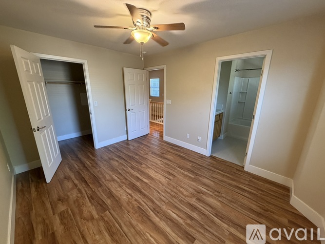 1720 27th Street 3 Beds Apartment for Rent - Photo gallery 5