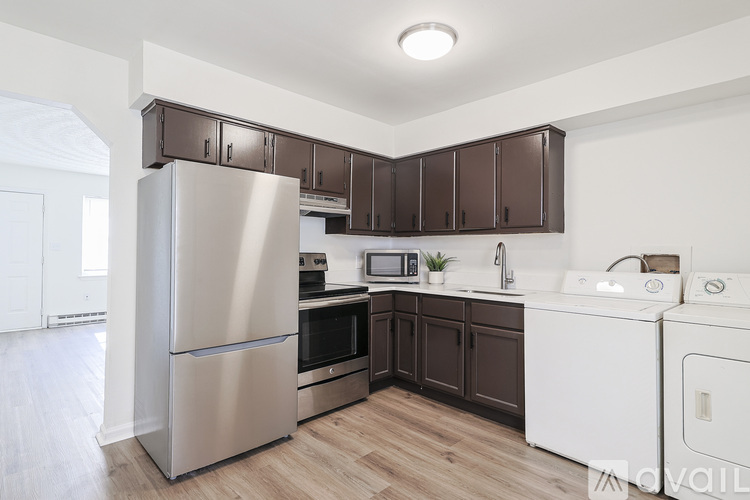 4202 Powhatan Avenue 2 Beds Single Family Home for Rent - Photo gallery 3