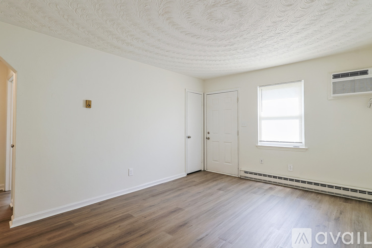 4202 Powhatan Avenue 2 Beds Single Family Home for Rent - Photo gallery 5