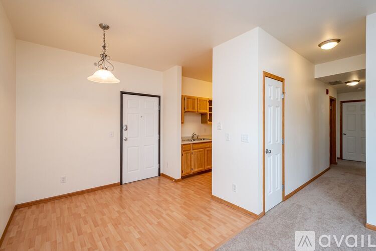 30 Redtail Bend 2 Beds Apartment for Rent - Photo gallery 3