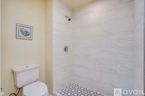 1910 Lomita Drive 3 Beds Apartment for Rent