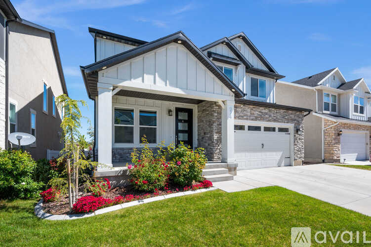 974 W Rutledge Rd 4 Beds Single Family Home for Rent - Photo gallery 2