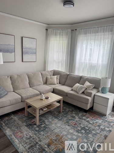 2439 S Howell Ave 3 Beds Apartment for Rent