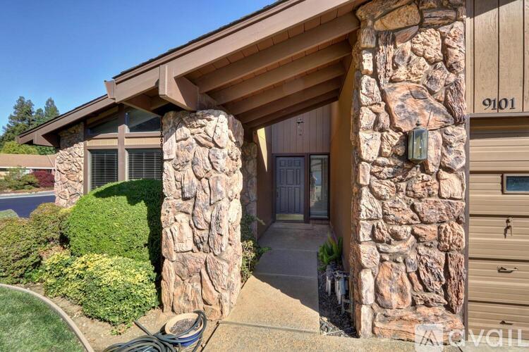 9101 Yount Court 3 Beds Single Family Home for Rent - Photo gallery 2