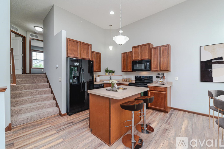 15216 Maryland Ave 3 Beds Townhouse for Rent - Photo gallery 2