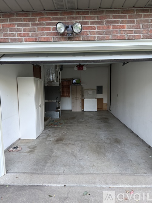 7542 Meridian Avenue 2 Beds Single Family Home for Rent - Photo gallery 3