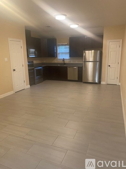 320 Gage Avenue 3 Beds Apartment for Rent