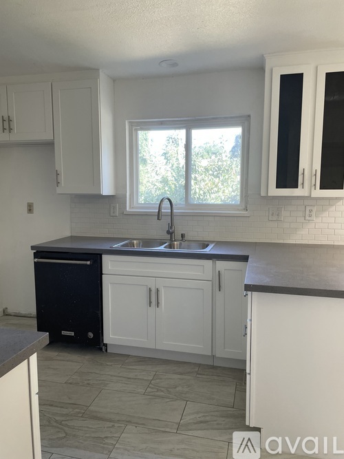 185 Mesa Court 4 Beds Single Family Home for Rent - Photo gallery 5