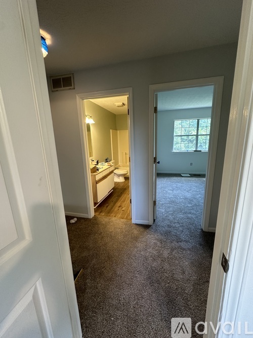 2 Green Meadow Lane 2 Beds Single Family Home for Rent - Photo gallery 2