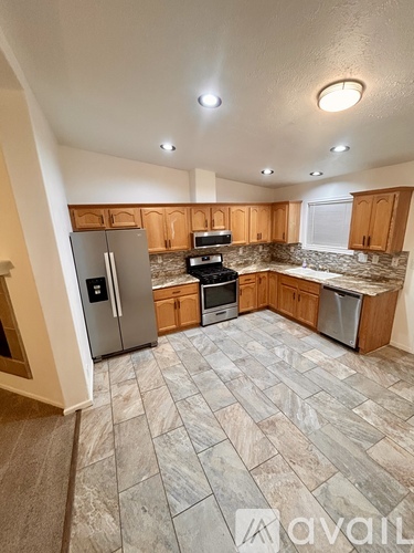 295 West Coral Drive 3 Beds Single Family Home for Rent - Photo gallery 3