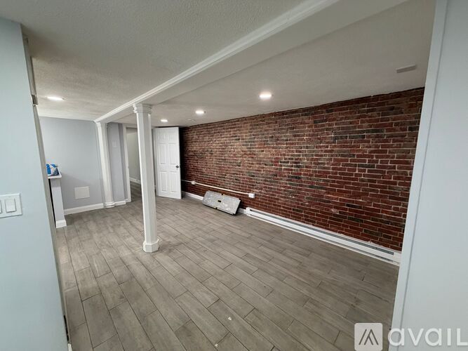 31 Chelsea St 1 Apartment for Rent - Photo gallery 1