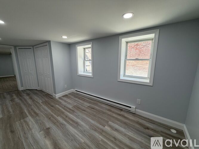 31 Chelsea St 1 Apartment for Rent - Photo gallery 4